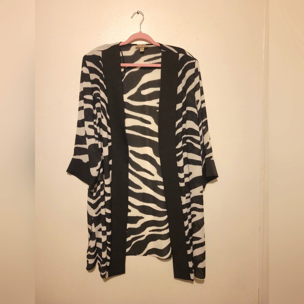 Plus Size Zebra Print Kimono